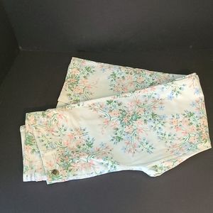 Calvin Klein Flowered Capri Size 4, New